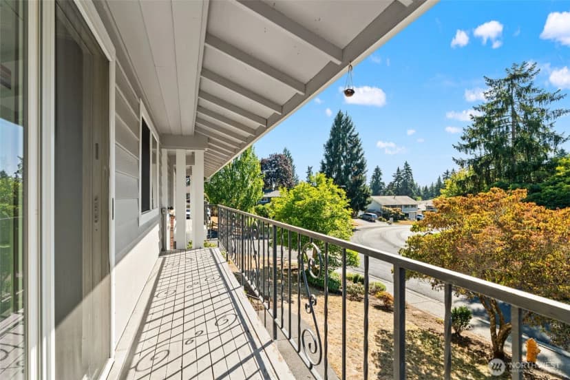 Property photo for 14130 128th Avenue Ne, Kirkland photo 20