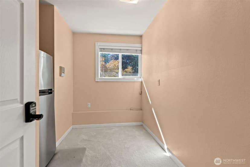 Property photo for 14130 128th Avenue Ne, Kirkland photo 19