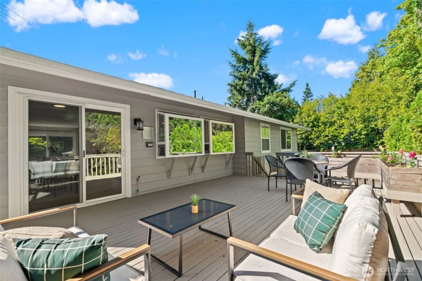 Property photo for 14130 128th Avenue Ne, Kirkland photo 21