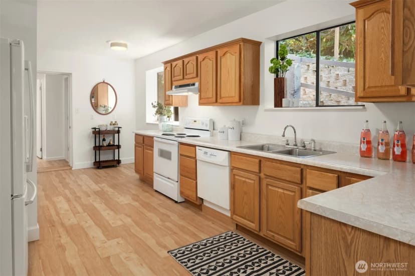 Property photo for 6516 24th Avenue Sw, Seattle photo 26