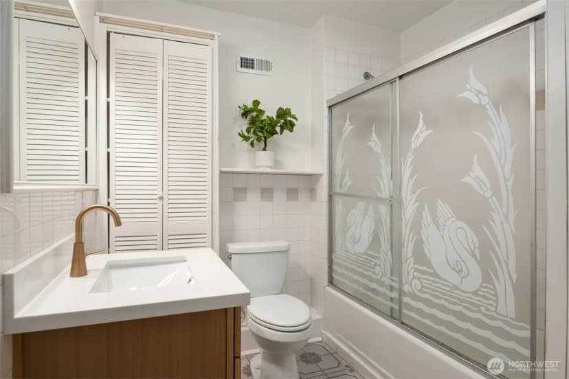 Property photo for 6516 24th Avenue Sw, Seattle photo 29