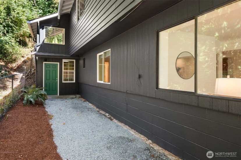 Property photo for 6516 24th Avenue Sw, Seattle photo 35