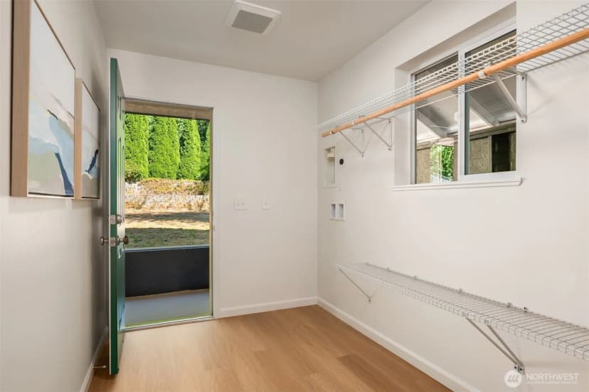 Property photo for 6516 24th Avenue Sw, Seattle photo 16