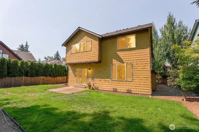 Property photo for 208 Ilwaco Place Se, Renton photo 33