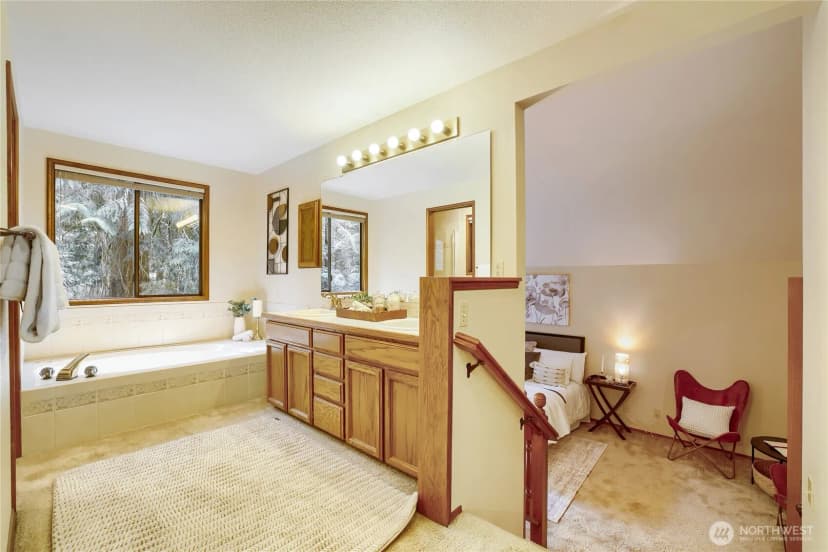 Property photo for 20525 Ne 68th Street, Redmond photo 23