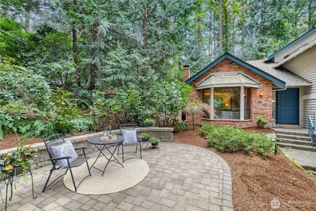 Property photo for 20525 Ne 68th Street, Redmond photo 3