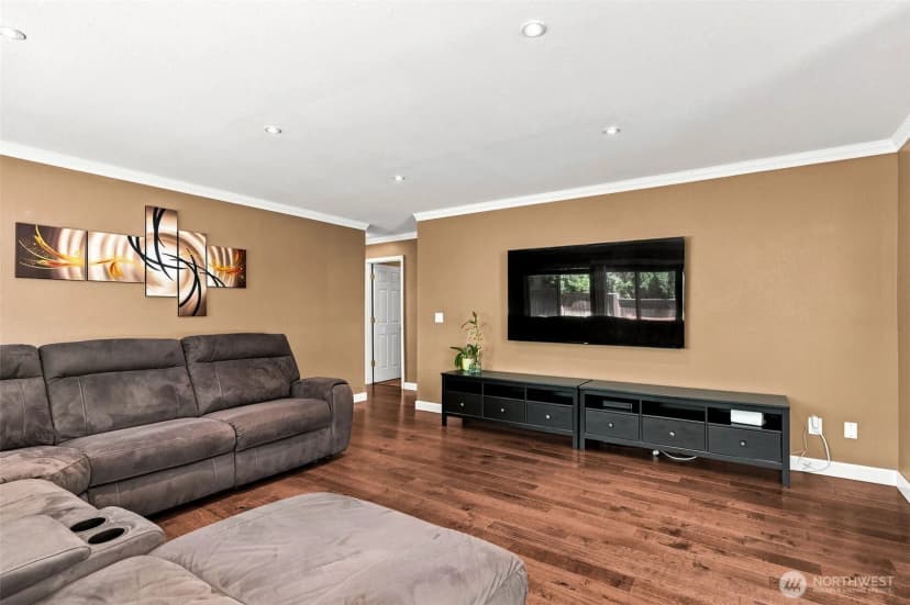 Property photo for 3519 Gray Court Ne, Lacey photo 10