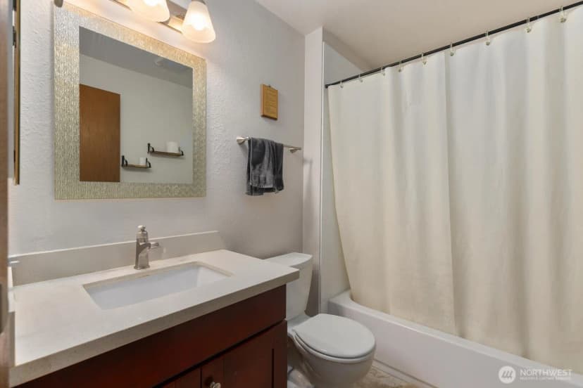 Property photo for 11802 98th Avenue Ne #b6, Kirkland photo 17