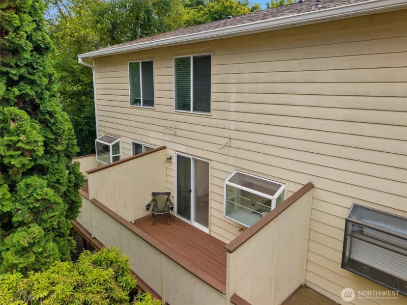Property photo for 11802 98th Avenue Ne #b6, Kirkland photo 23