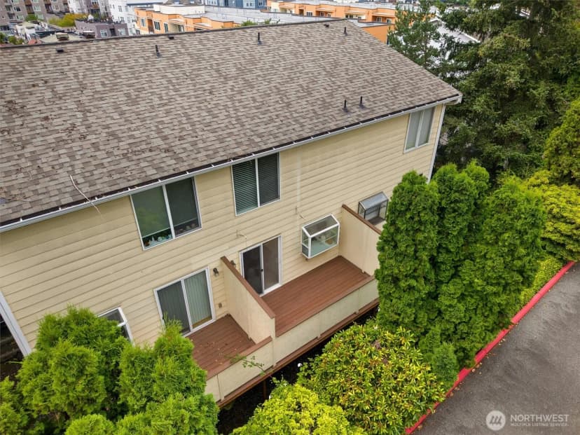 Property photo for 11802 98th Avenue Ne #b6, Kirkland photo 31