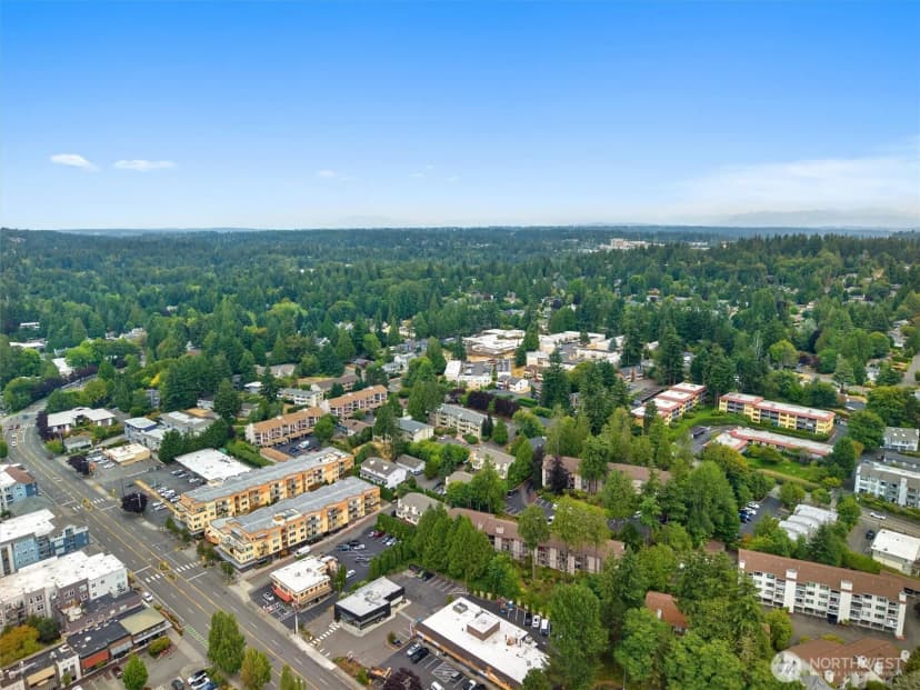 Property photo for 11802 98th Avenue Ne #b6, Kirkland photo 28