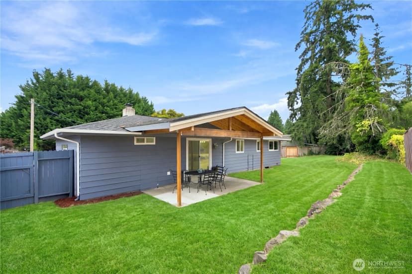 Property photo for 2525 Edmonds Avenue Ne, Renton photo 17