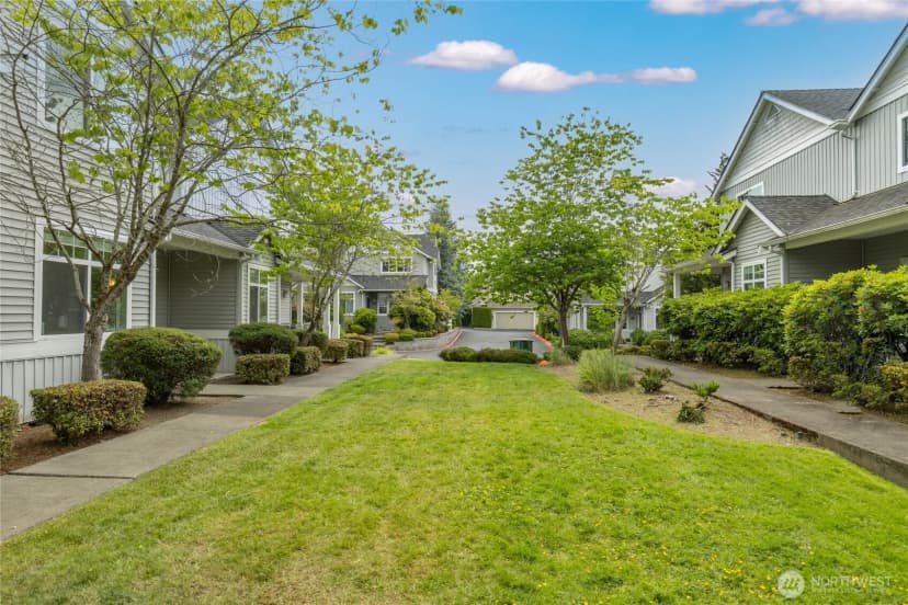 Property photo for 945 232nd Place Ne #945, Sammamish photo 36
