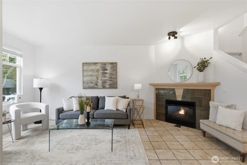 Property photo for 945 232nd Place Ne #945, Sammamish photo 6