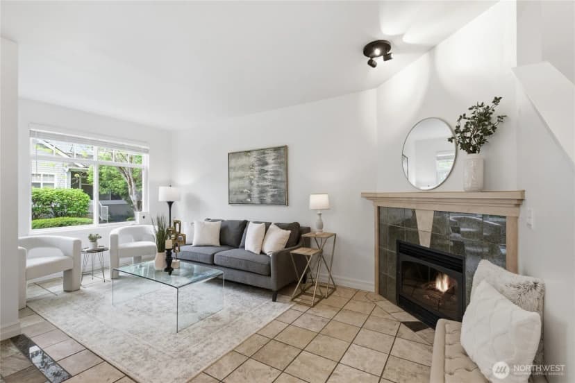 Property photo for 945 232nd Place Ne #945, Sammamish photo 13