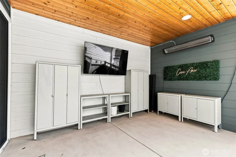 Property photo for 831 Sw 96th Place, Seattle photo 29