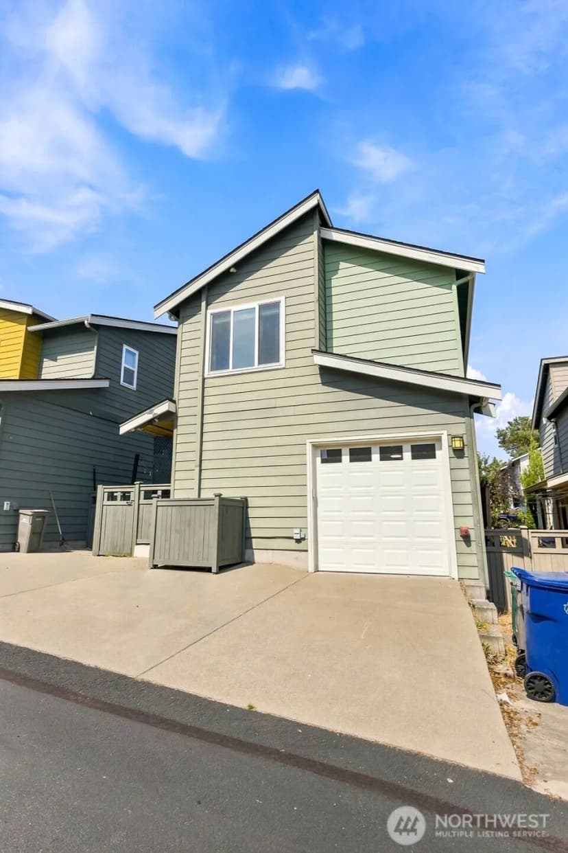 Property photo for 831 Sw 96th Place, Seattle photo 33