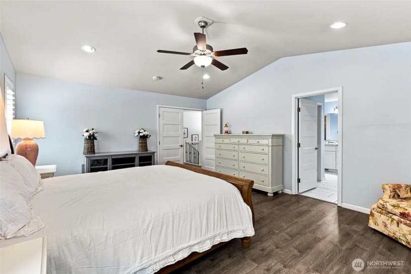 Property photo for 4744 Waxwing Court Se, Olympia photo 23