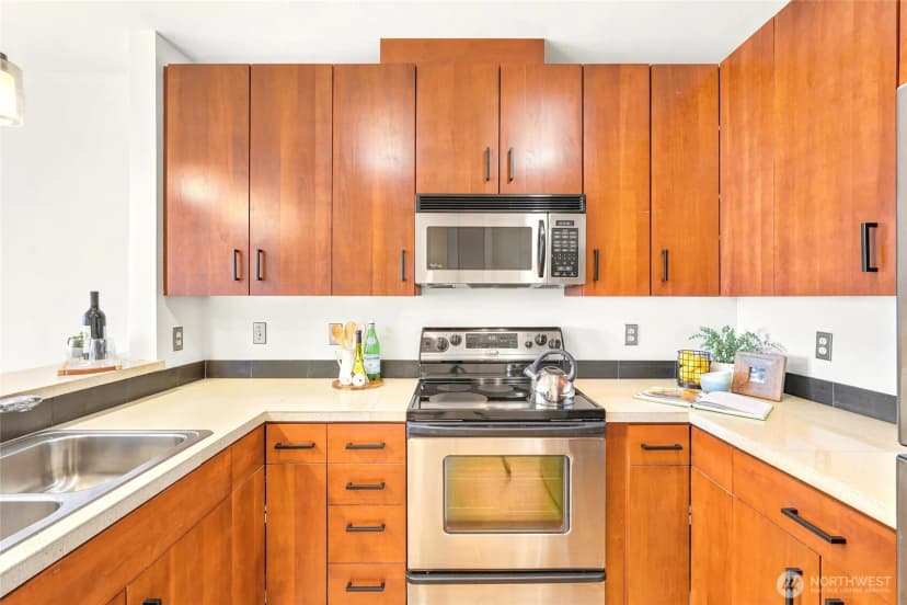 Property photo for 655 Crockett Street #b203, Seattle photo 7