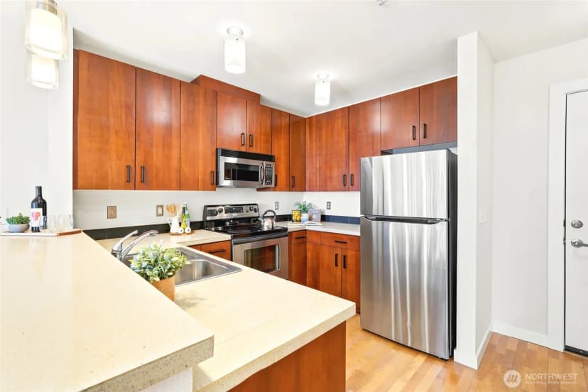 Property photo for 655 Crockett Street #b203, Seattle photo 8