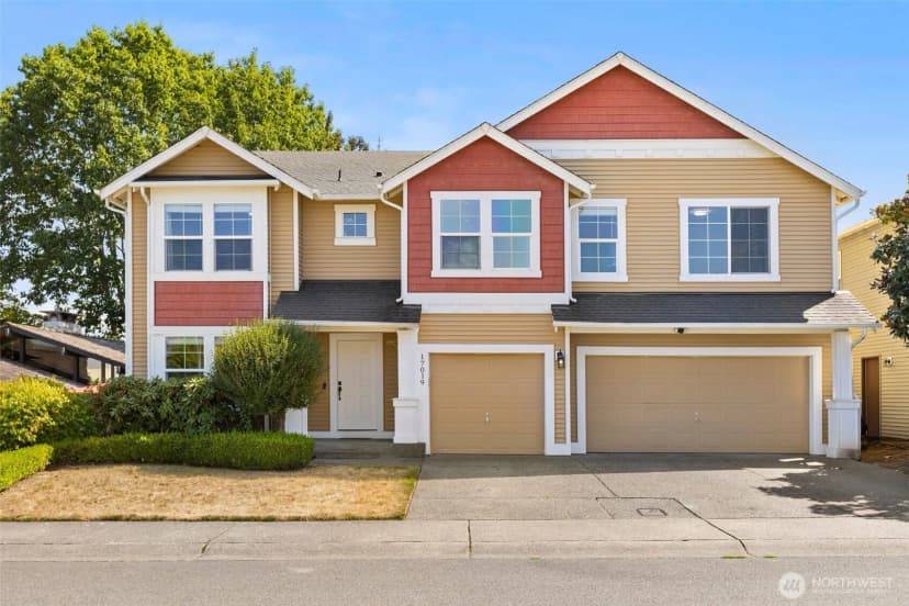 Property photo for 17019 Se 183rd Place, Renton photo 2