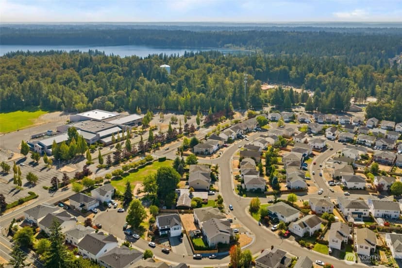 Property photo for 17019 Se 183rd Place, Renton photo 40