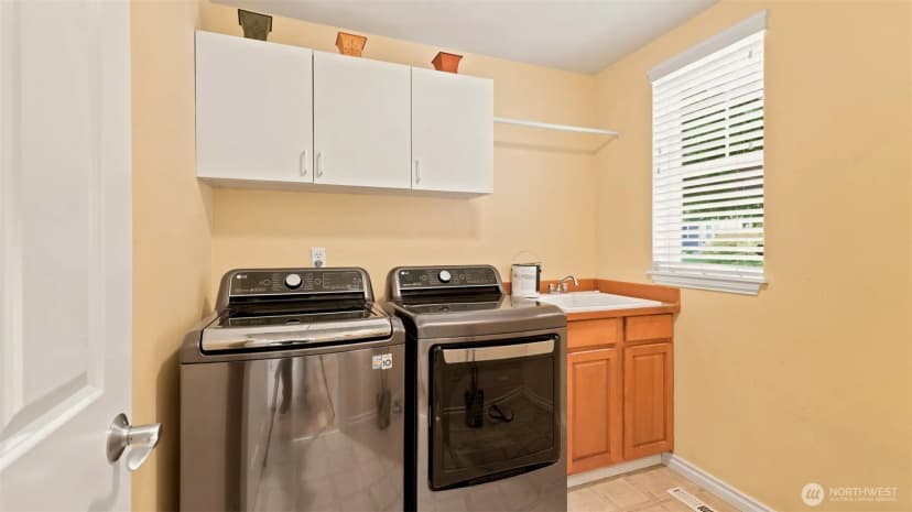 Property photo for 24610 Se 278th Street, Maple Valley photo 16