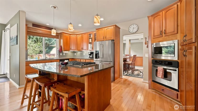 Property photo for 24610 Se 278th Street, Maple Valley photo 8