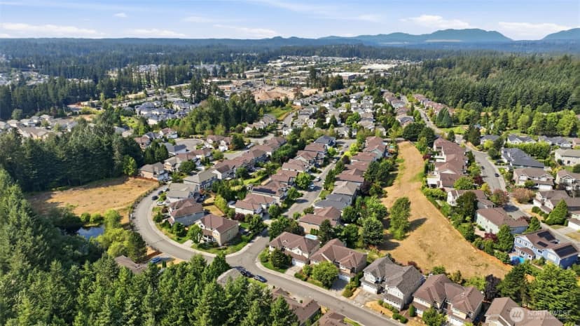 Property photo for 24610 Se 278th Street, Maple Valley photo 37