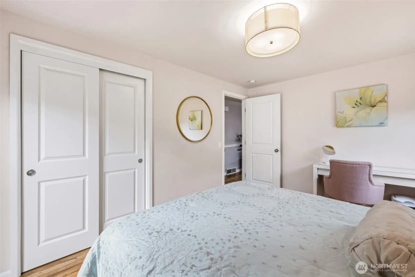 Property photo for 1045 S 197th Street E, Des Moines photo 11