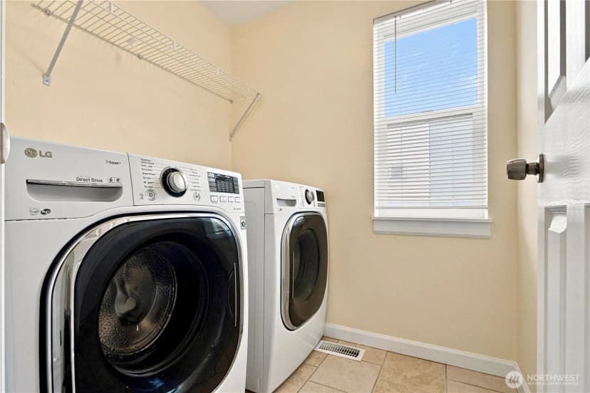 Property photo for 2604 Sw Genesee St, Seattle photo 25