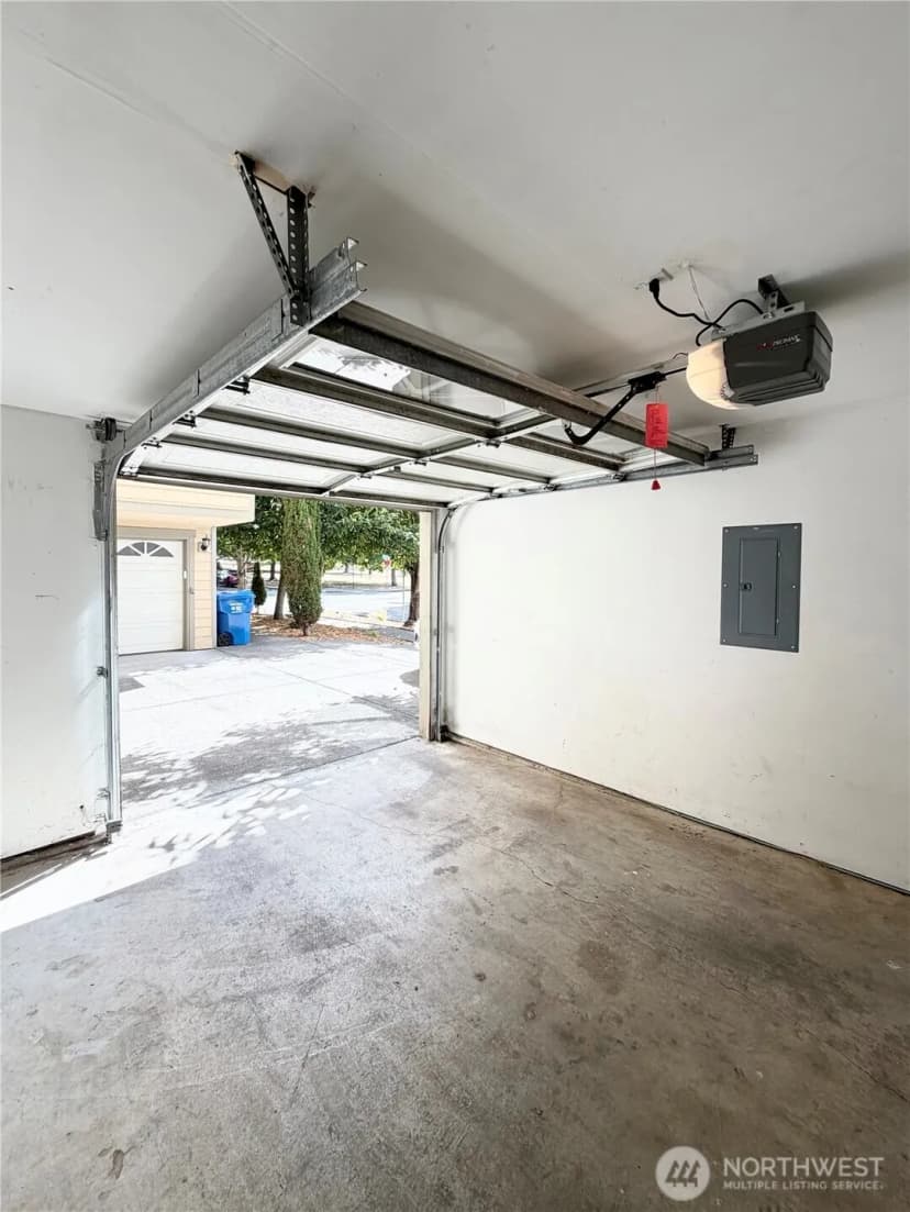 Property photo for 2604 Sw Genesee St, Seattle photo 26