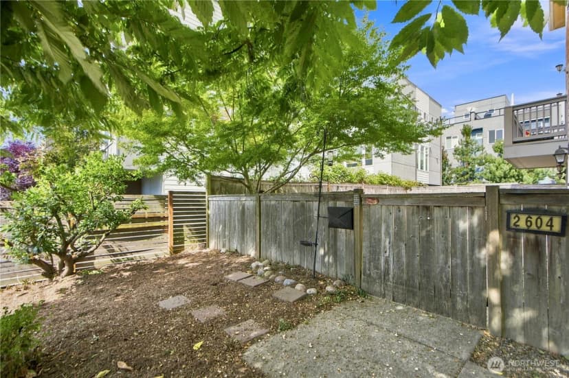 Property photo for 2604 Sw Genesee St, Seattle photo 27