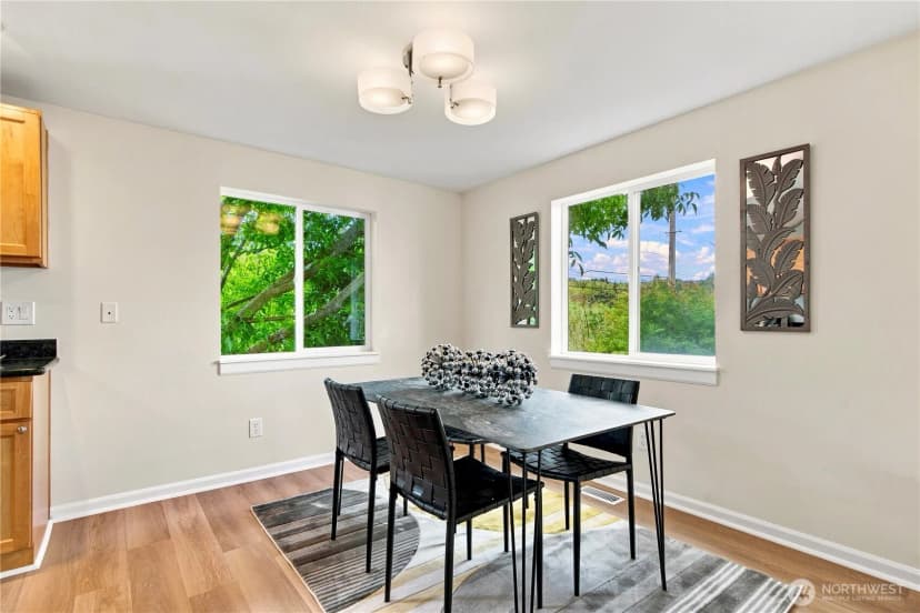 Property photo for 2604 Sw Genesee St, Seattle photo 16