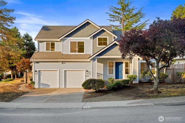 Property photo for 7649 Ne 125th Street, Kirkland, WA 98034