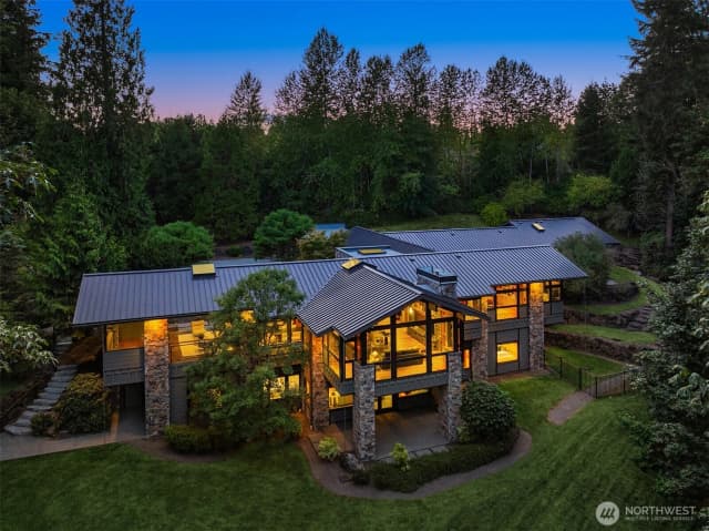 Property photo for 11811 184th Avenue Ne, Redmond photo 4