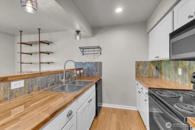 Property photo for 18930 Bothell Everett Highway #a305, Bothell photo 13