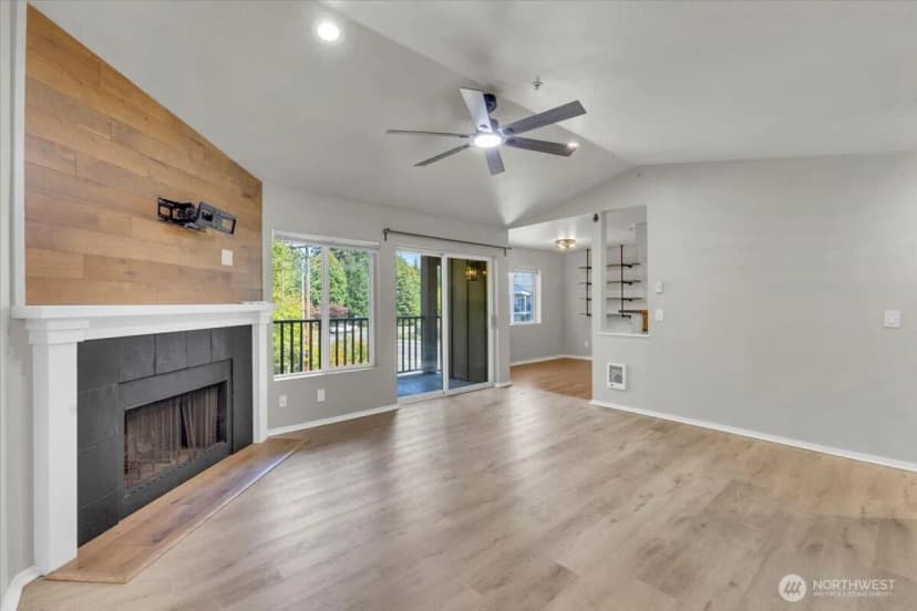 Property photo for 18930 Bothell Everett Highway #a305, Bothell photo 3