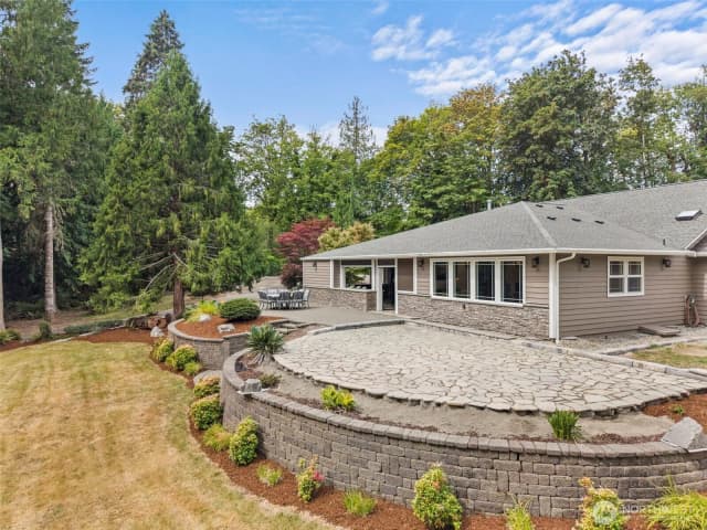 Property photo for 3301 Gravelly Beach Loop Nw, Olympia