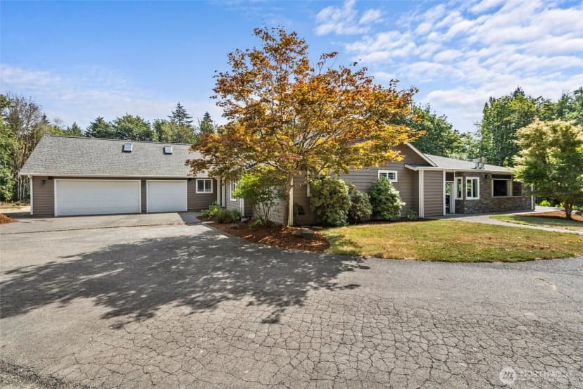 Property photo for 3301 Gravelly Beach Loop Nw, Olympia photo 8