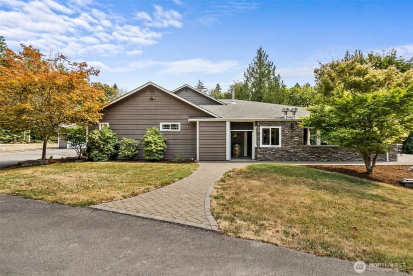 Property photo for 3301 Gravelly Beach Loop Nw, Olympia photo 7