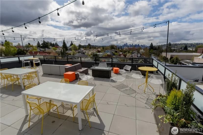 Property photo for 1601 N 45th Street #307, Seattle photo 8