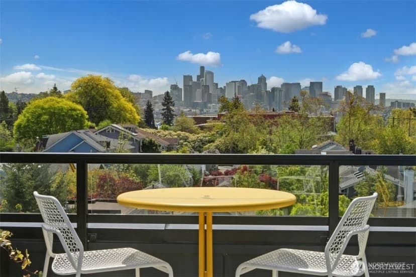 Property photo for 1601 N 45th Street #307, Seattle photo 7