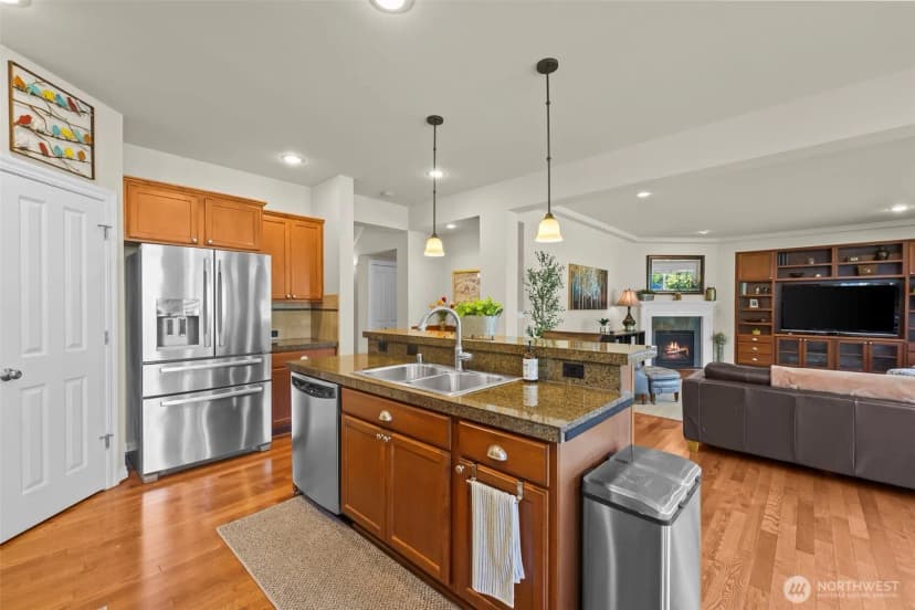 Property photo for 4818 Ne 1st Street, Renton photo 13