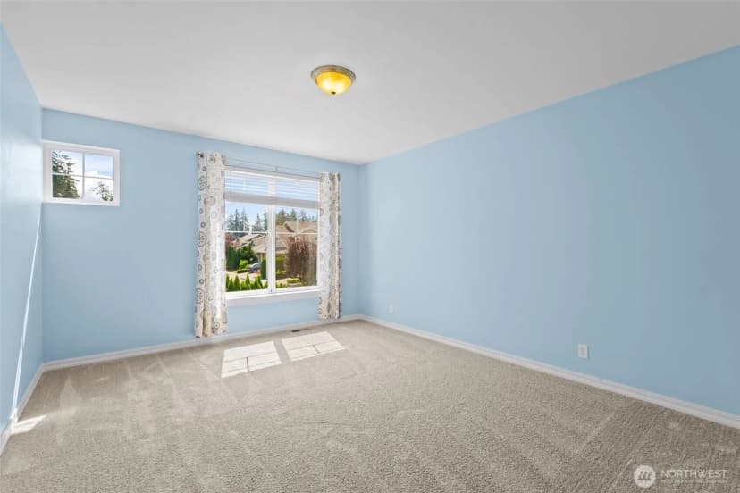 Property photo for 4818 Ne 1st Street, Renton photo 29