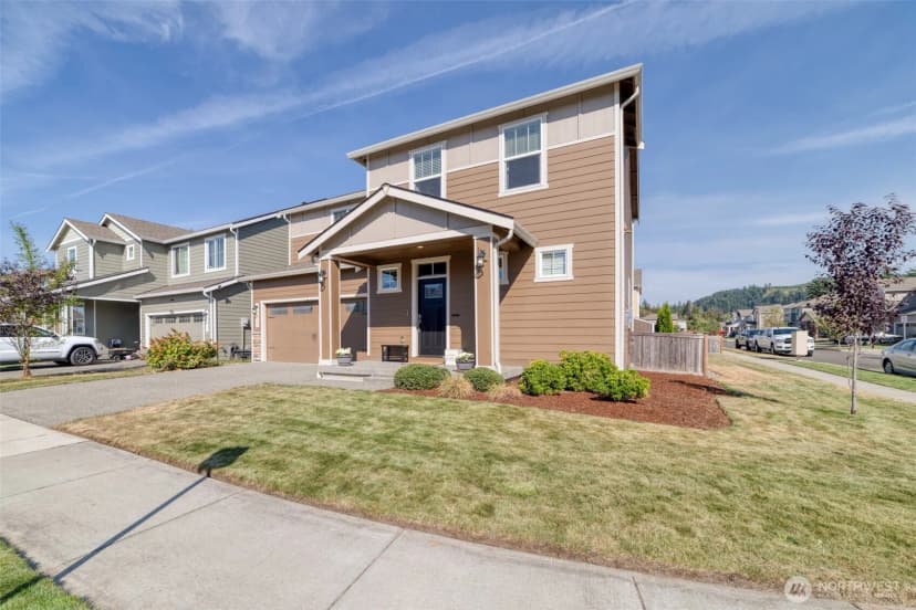 Property photo for 615 Mount Peak Street N, Enumclaw photo 21