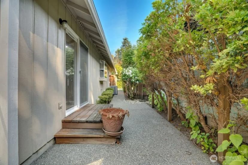 Property photo for 5501 Cricket Lane Se, Lacey photo 28
