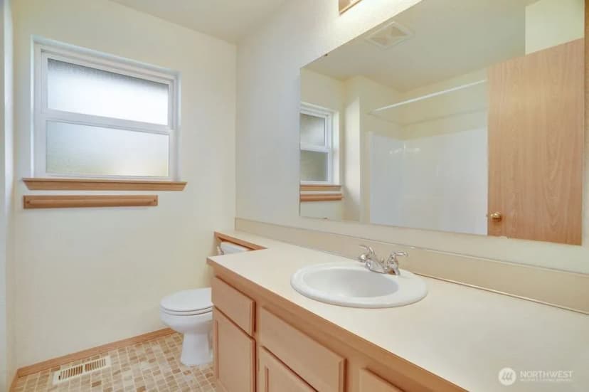 Property photo for 5501 Cricket Lane Se, Lacey photo 22