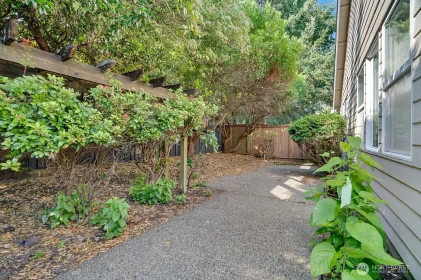 Property photo for 5501 Cricket Lane Se, Lacey photo 27