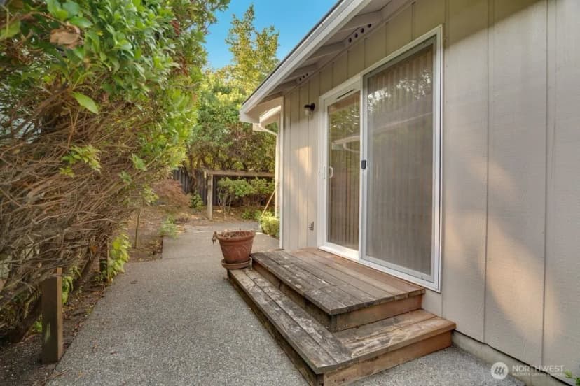 Property photo for 5501 Cricket Lane Se, Lacey photo 25